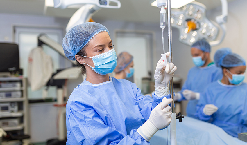 Técnico en anestesia en pabellón quirúrgico
